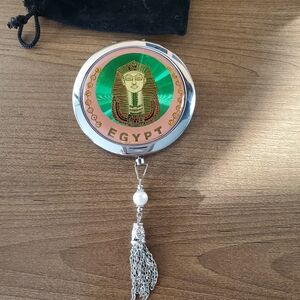 NWOT Egyptian Souvenir Makeup Mirror New with velvet pouch